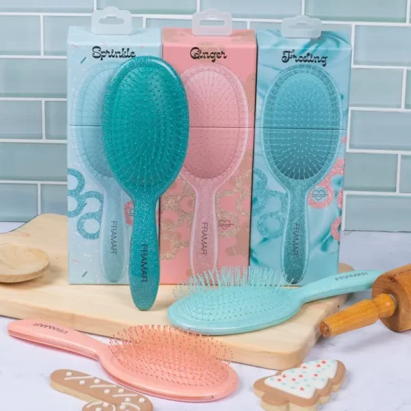 Šepetys plaukams Framar Cookie Cutter Detangle Brush Frosting (su dėžute)